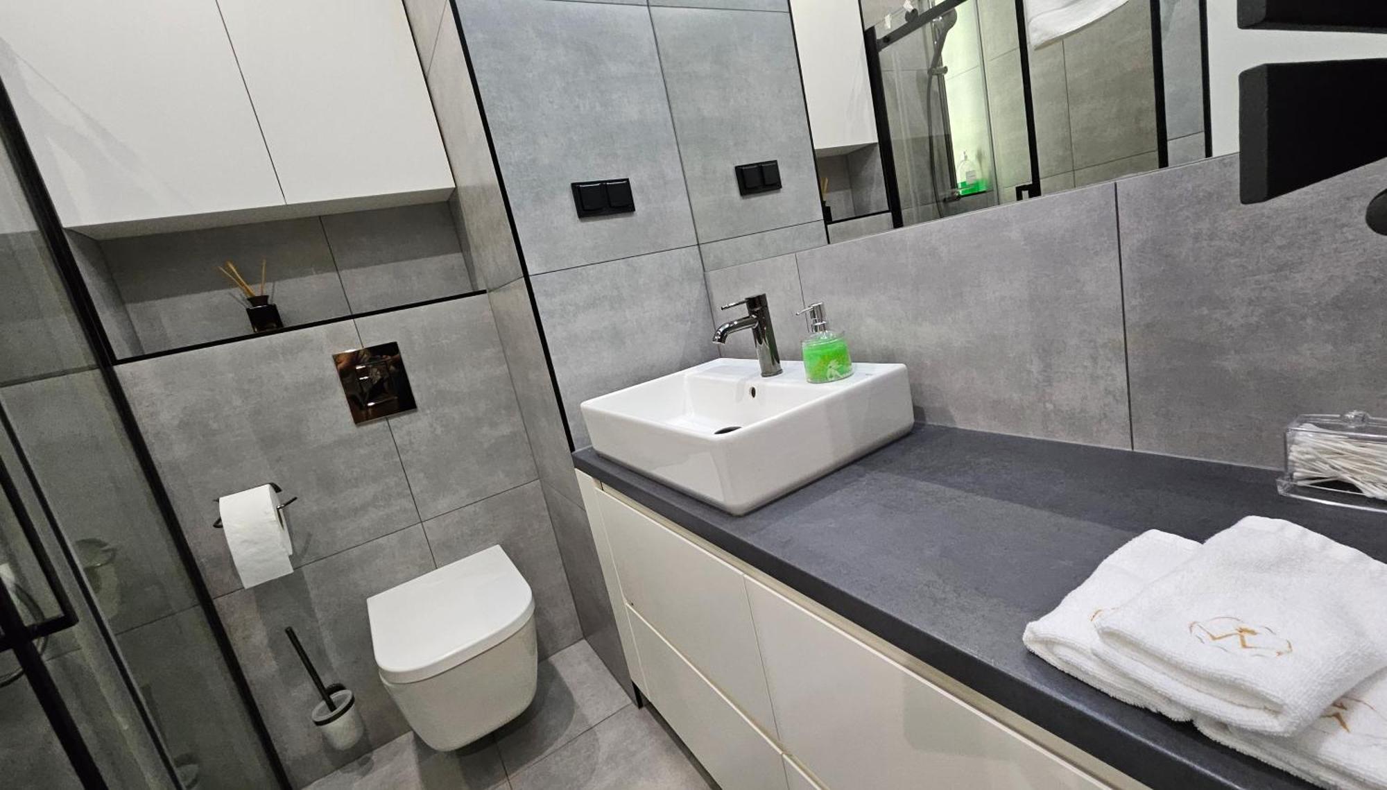 Vipwarsawapartments Diamond Mennica Residence Kültér fotó